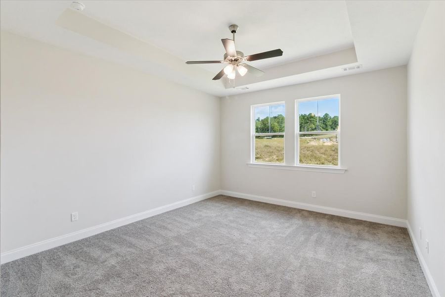 Spacious, unfurnished interior of a new home in Windsor, North Augusta (Image 11).