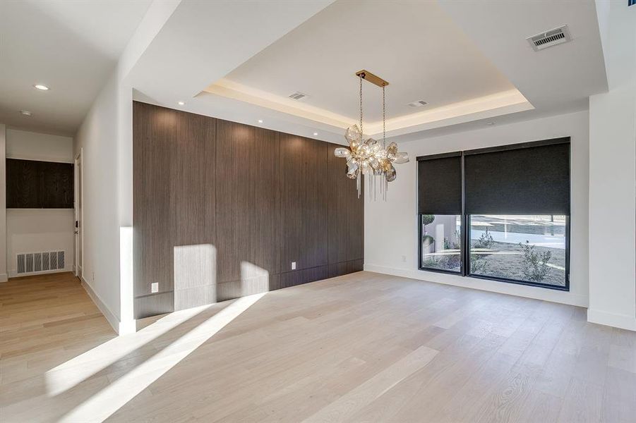 Spacious, unfurnished interior of a new home in , Cedar Hill (Image 16).