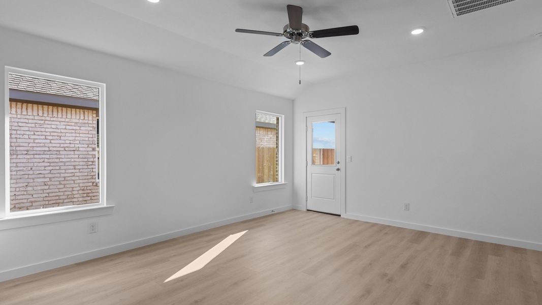 Representative unfurnished interior of a home built from the The Abbot by D.R. Horton in Terra Vista, Lubbock (Image 10).