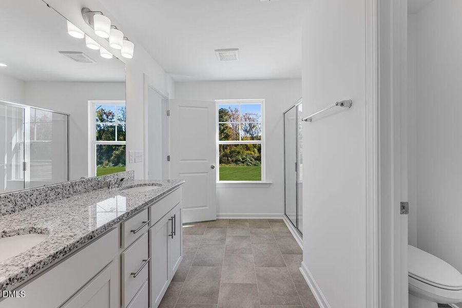 hj-nc-raleigh-magnolia-birch-lot-67-bath