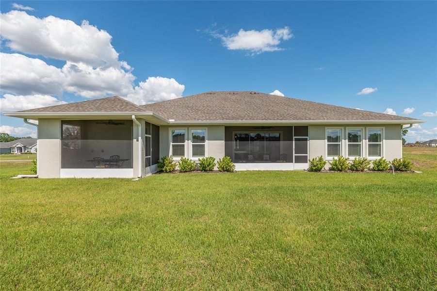 Exterior details and patio area of a home in , Ocala (Image 30). Exterior details and patio area of a home in , Ocala (Image 30).