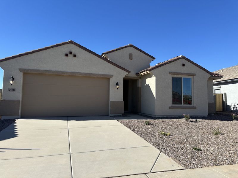 Lot 340 - Exterior | Pastora | Sunrise Peak Series | New homes in Surprise, AZ | Landsea Homes