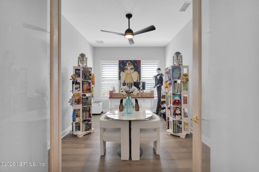 Furnished interior view inside a new home in Palmetto Cove, Ponte Vedra (Image 11).
