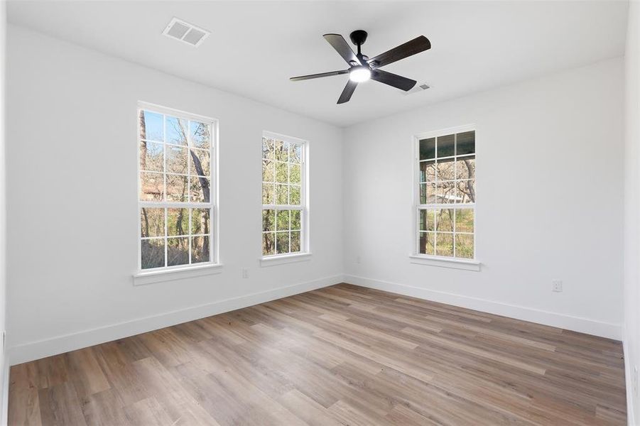Spacious, unfurnished interior of a new home in , Azle (Image 19).