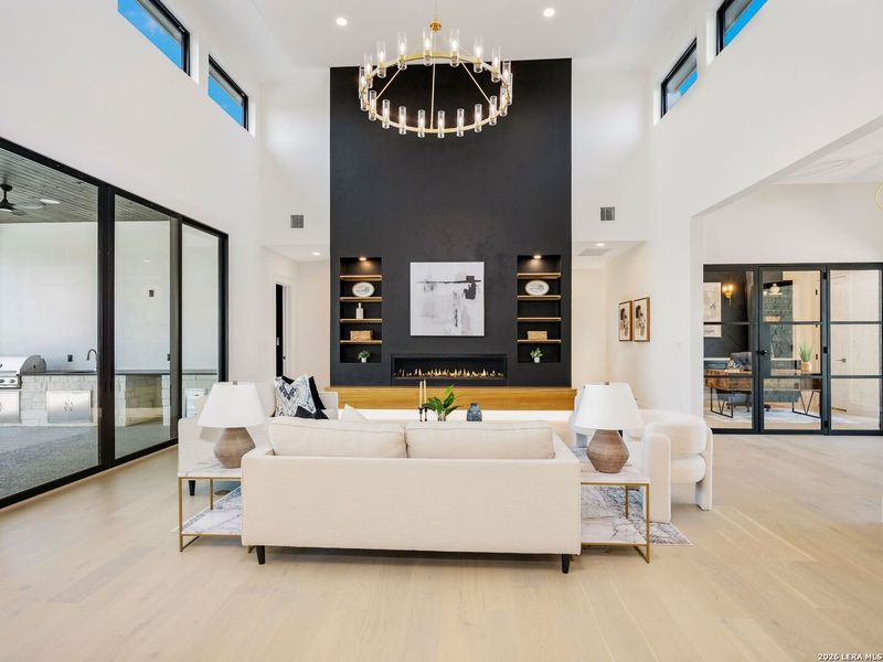 Furnished interior view inside a new home in , Boerne (Image 49).
