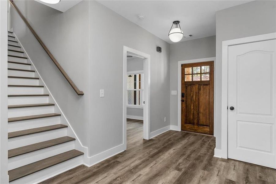 Spacious, unfurnished interior of a new home in , Atlanta (Image 22).