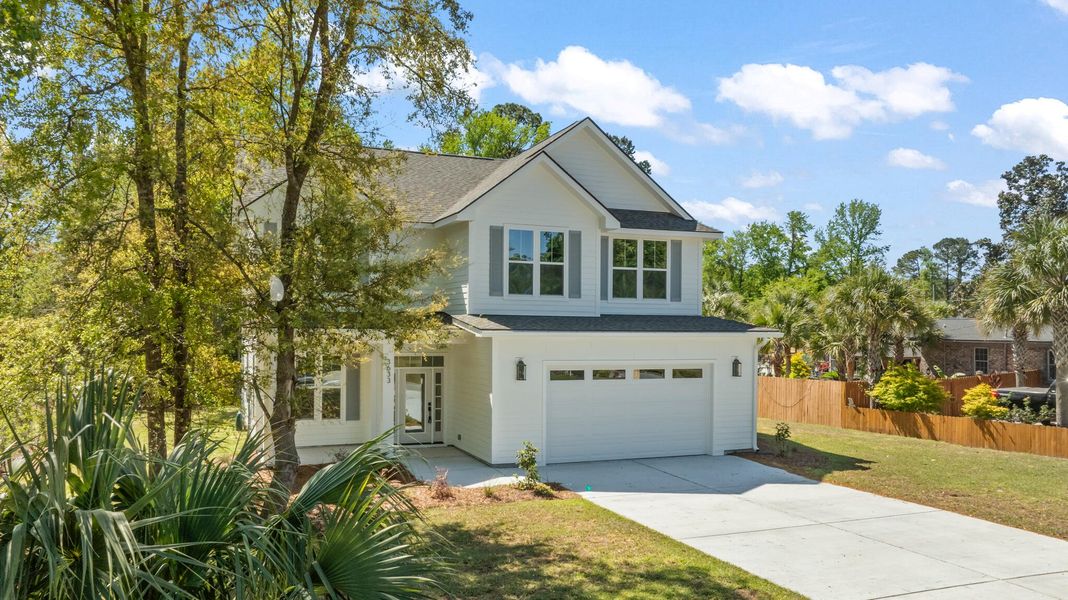 Front exterior of a new home in , Mount Pleasant, SC, highlighting curb appeal (Image 28).