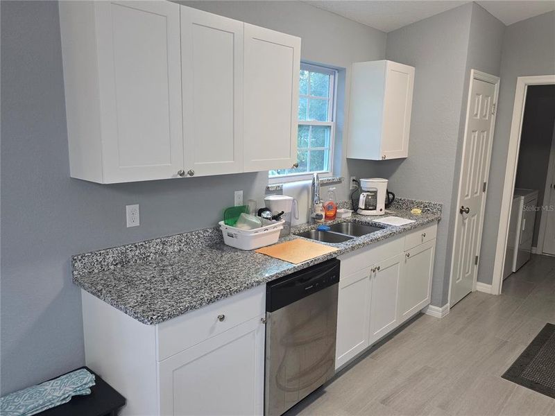 Furnished interior view inside a new home in , Citra (Image 8).