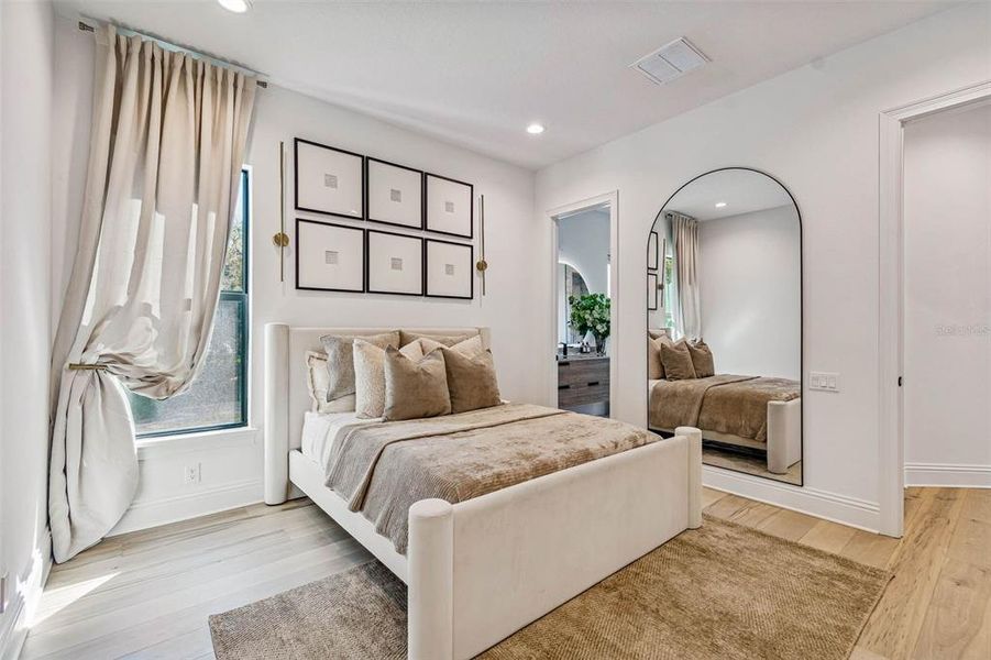 Furnished interior view inside a new home in , Lutz (Image 54). Furnished interior view inside a new home in , Lutz (Image 54).