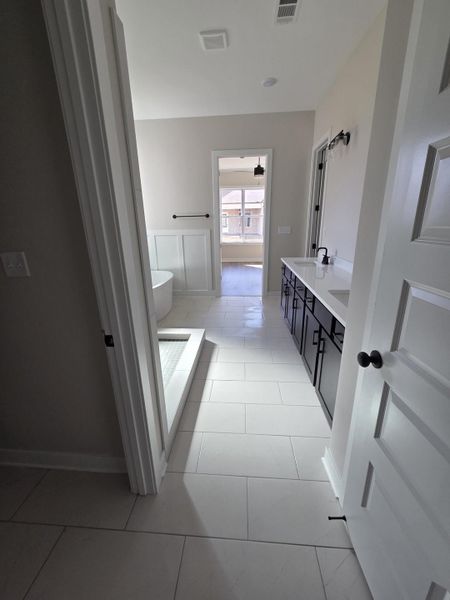 Image 25 of a home in Twin Oaks.