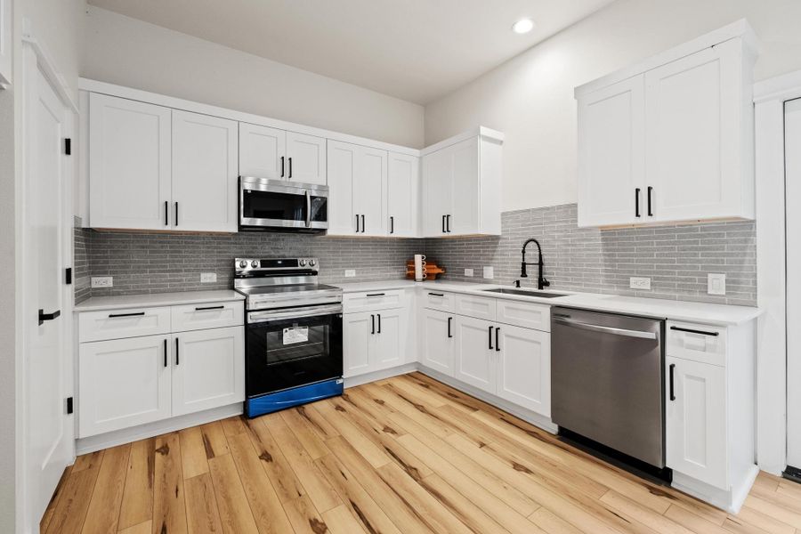 Furnished interior view inside a new home in , Austin (Image 10).