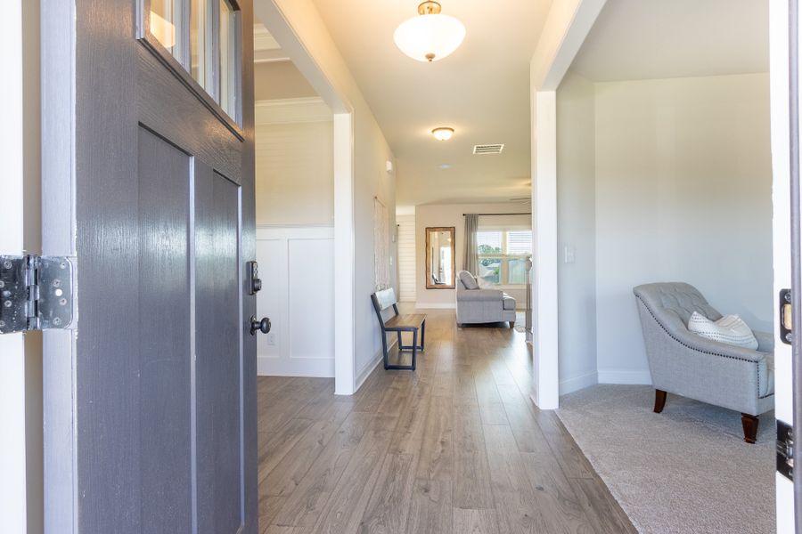 Image 36 of a home in Calgary Downs. Image 36 of a home in Calgary Downs.