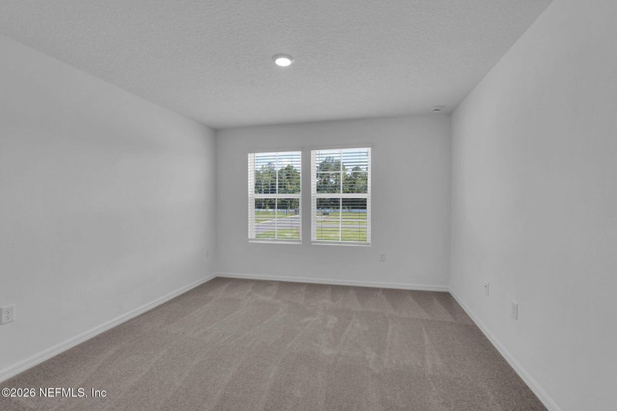 Spacious, unfurnished interior of a new home in , Jacksonville (Image 18).