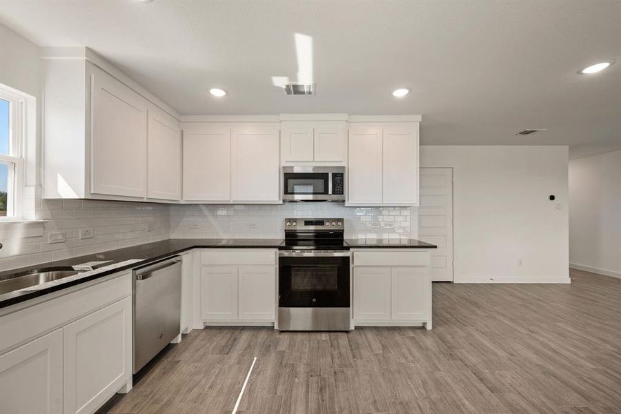 Furnished interior view inside a new home in Gatlin Ranch, Springtown (Image 11). Furnished interior view inside a new home in Gatlin Ranch, Springtown (Image 11).