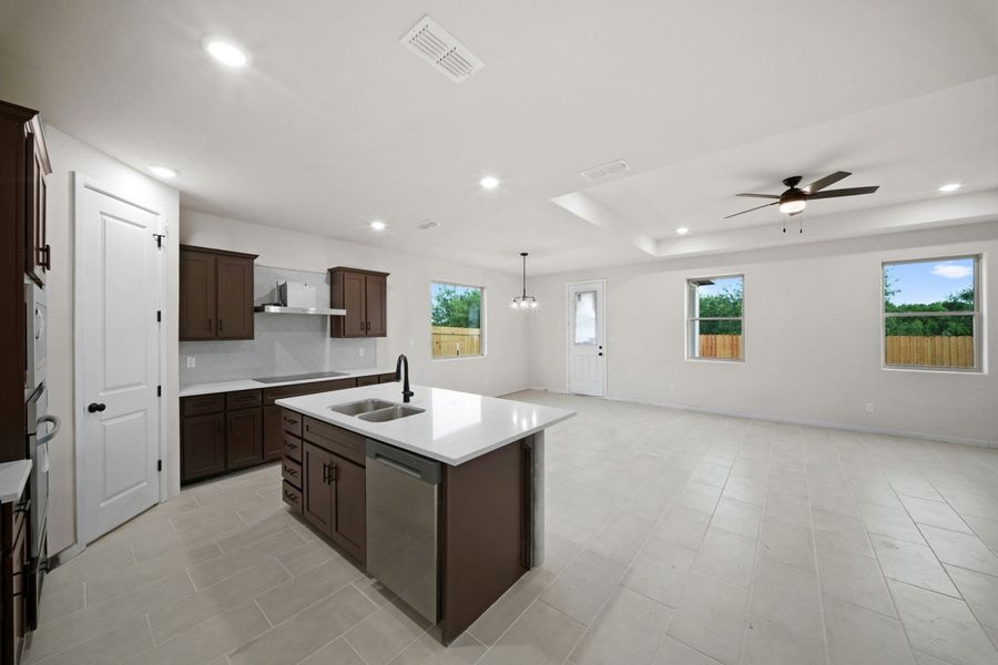 Furnished interior view inside a new home in Alberta Heights, Edinburg (Image 8).