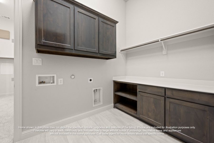 Furnished interior view inside a new home in Chapel Ridge, Waco (Image 6). Furnished interior view inside a new home in Chapel Ridge, Waco (Image 6).