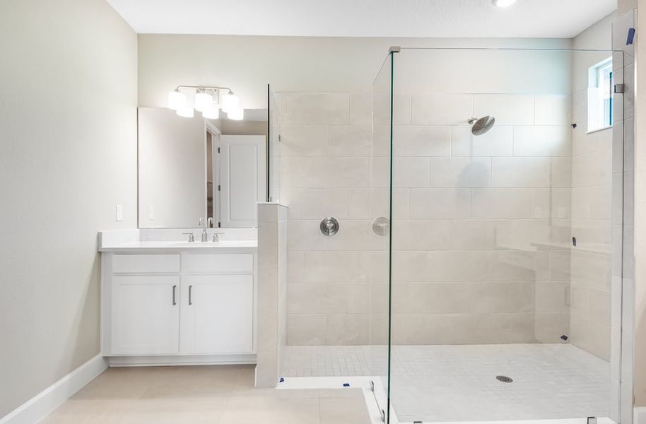 Representative furnished interior of a home built from the Antilla by Taylor Morrison in Colbert Landings, Palm Coast (Image 10).