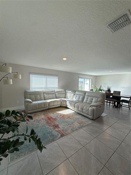 Furnished interior view inside a new home in Evergreen, Bradenton (Image 6). Furnished interior view inside a new home in Evergreen, Bradenton (Image 6).
