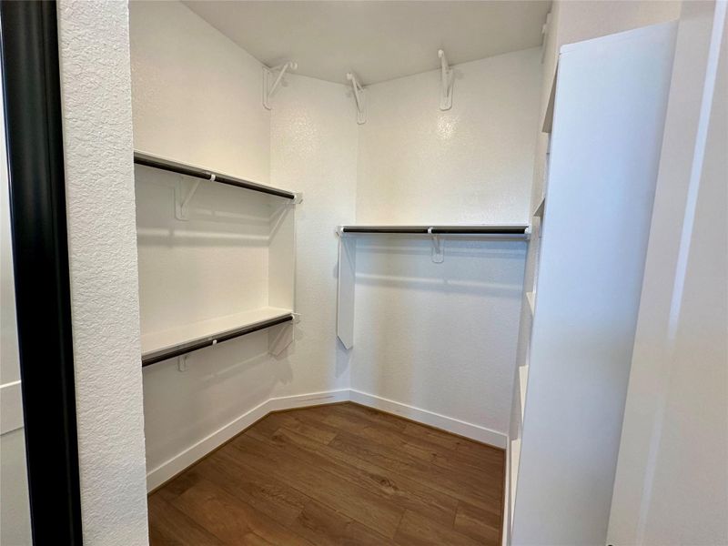 Spacious, unfurnished interior of a new home in Briarley, Montgomery (Image 18).