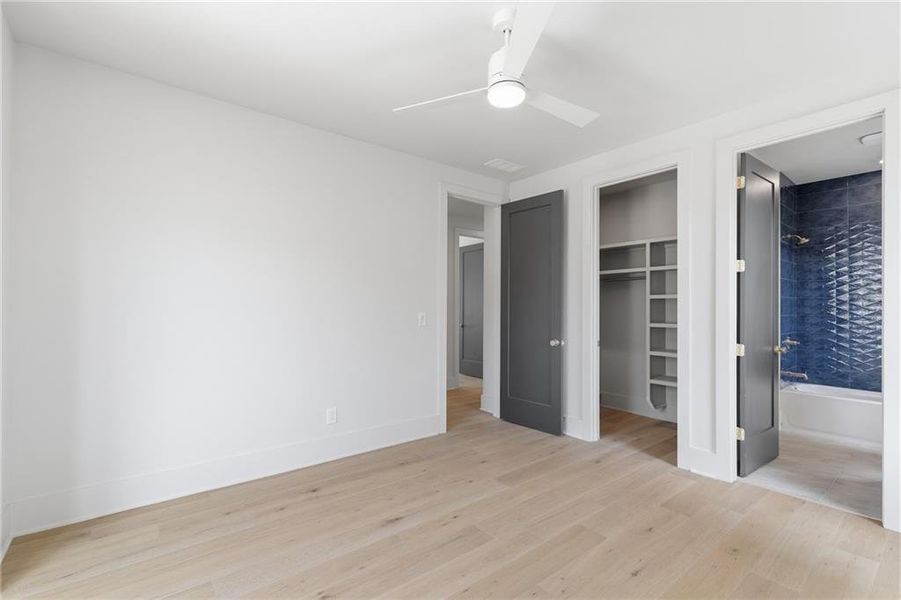 Spacious, unfurnished interior of a new home in , Atlanta (Image 25).