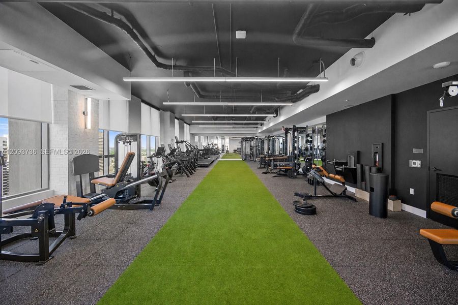 Community amenities in , Miami (Image 17).