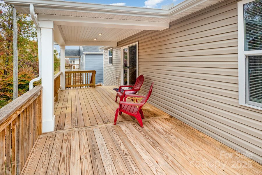 Exterior details and patio area of a home in , Greenville (Image 24).