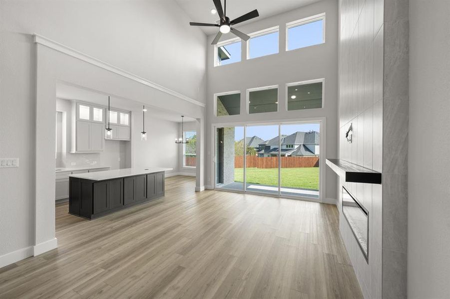 2215 Pelican- Living ROom-1 2215 Pelican- Living ROom-1