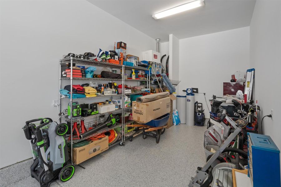 Image 34 of a home in Sun City Texas.