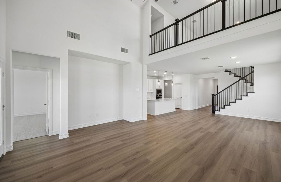 Spacious, unfurnished interior of a new home in Anna Town Square, Anna (Image 15).