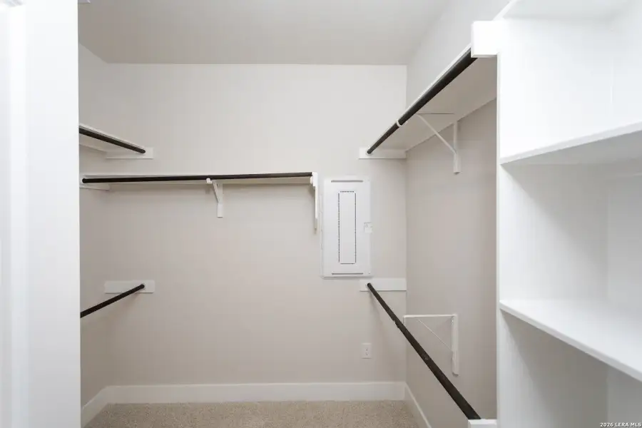 Spacious, unfurnished interior of a new home in , San Antonio (Image 15).