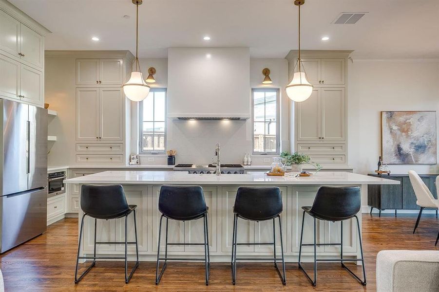 Furnished interior view inside a new home in , Grapevine (Image 32).