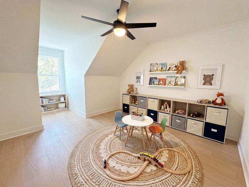 Furnished interior view inside a new home in Steamboat Landing at Hammock Bay, Freeport (Image 8).