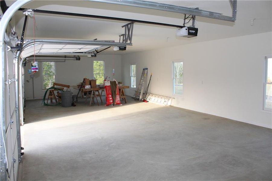 Spacious, unfurnished interior of a new home in , Milton (Image 16).