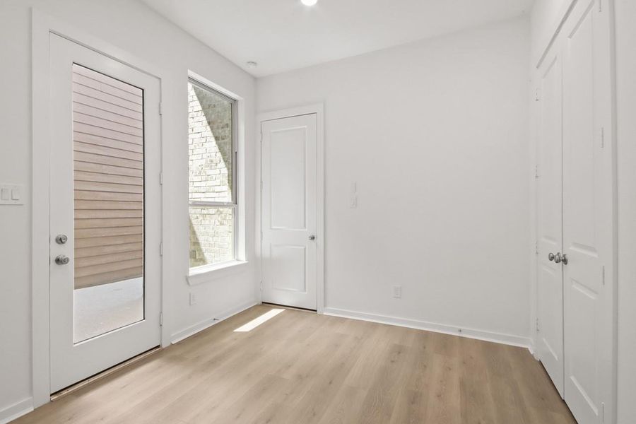 Spacious, unfurnished interior of a new home in Woodforest Townhomes, Montgomery (Image 14). Spacious, unfurnished interior of a new home in Woodforest Townhomes, Montgomery (Image 14).