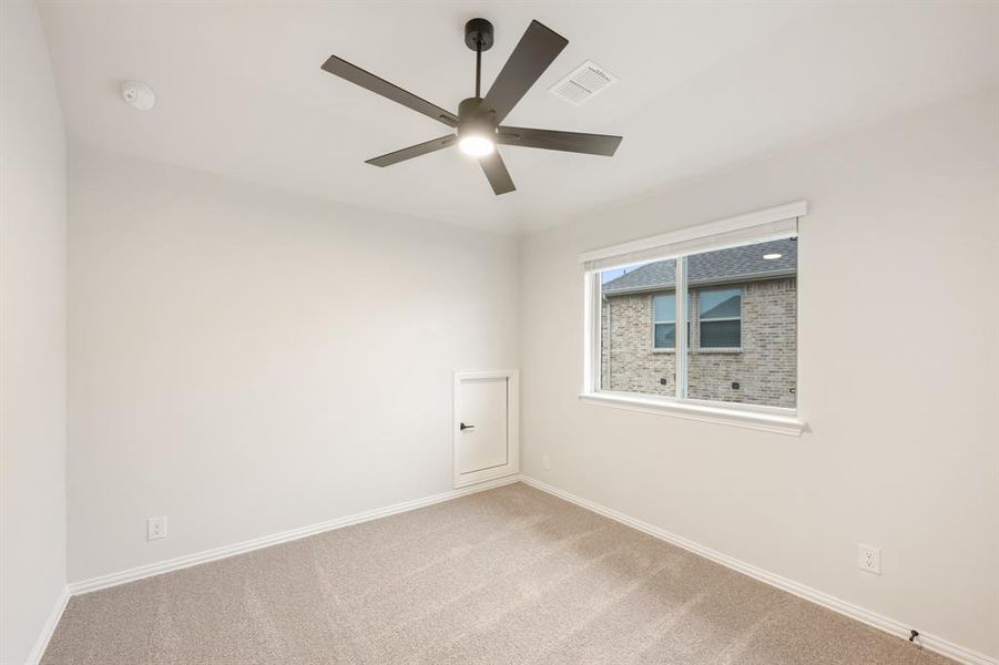 Spacious, unfurnished interior of a new home in Union Park Classic 55, Little Elm (Image 28).