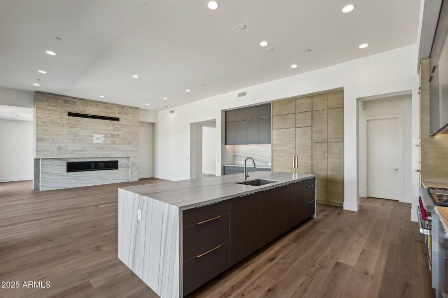 28-web-or-mls-E Buckskin Trail-1105-028