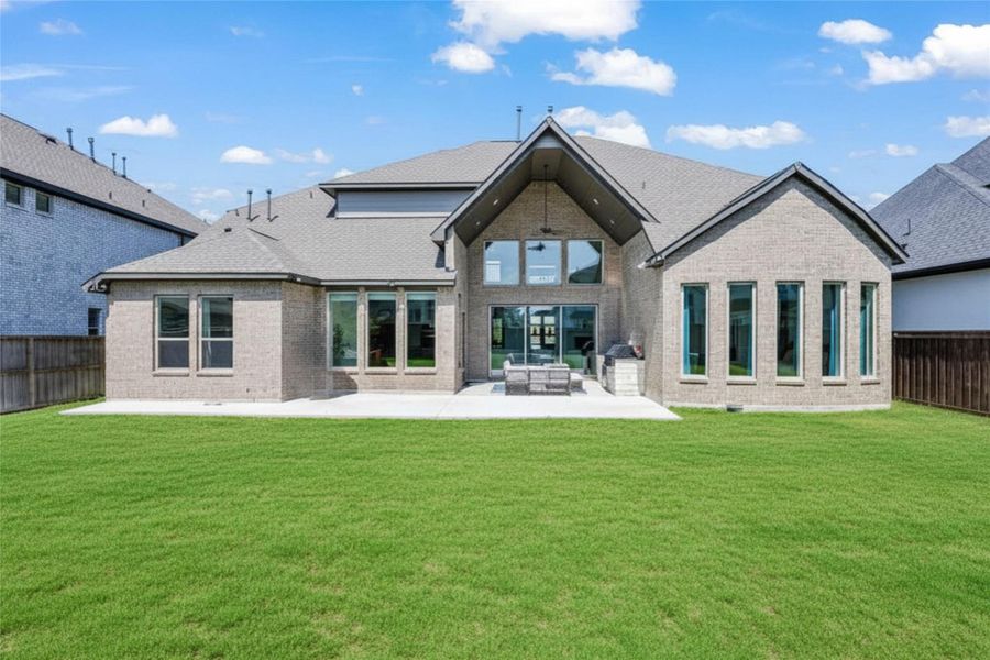 perfectly sized backyard for fun in the sun and relaxing under the nights sky.