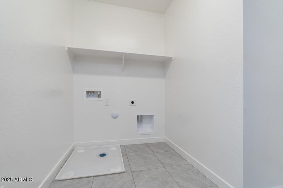 Tri Pointe Terraza 17 - Laundry-1MLS
