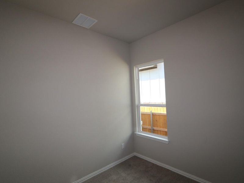 Spacious, unfurnished interior of a new home in Heritage, Dripping Springs (Image 8). Spacious, unfurnished interior of a new home in Heritage, Dripping Springs (Image 8).