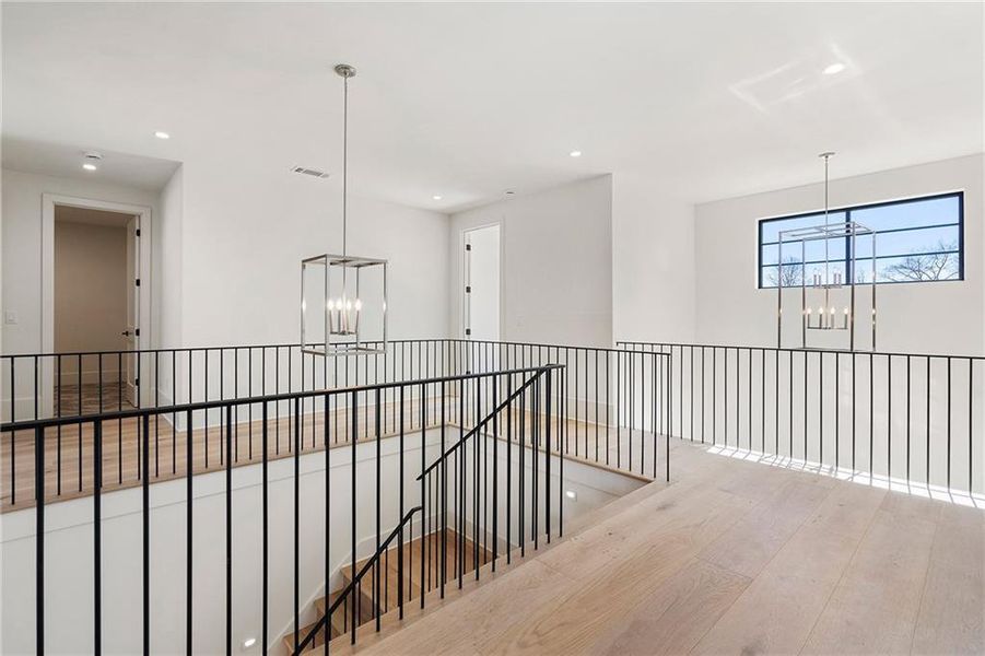 Spacious, unfurnished interior of a new home in , Alpharetta (Image 20).