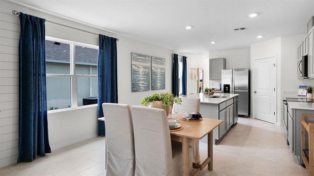 Furnished interior view inside a new home in Bradbury Creek, Haines City (Image 11).