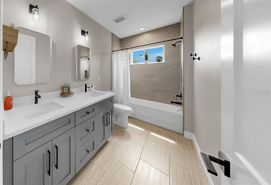 Furnished interior view inside a new home in , Apollo Beach (Image 8).