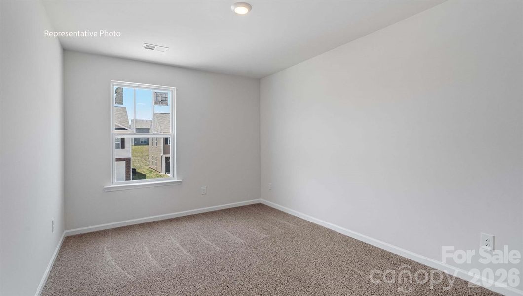 Spacious, unfurnished interior of a new home in Clark Creek Landing, Lincolnton (Image 17).