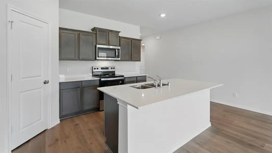 Furnished interior view inside a new home in Forestbrook Estates, Paris (Image 6).