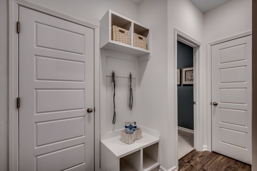 Representative furnished interior of a home built from the Georgetown by Beazer Homes in Ambridge, Conway (Image 16).