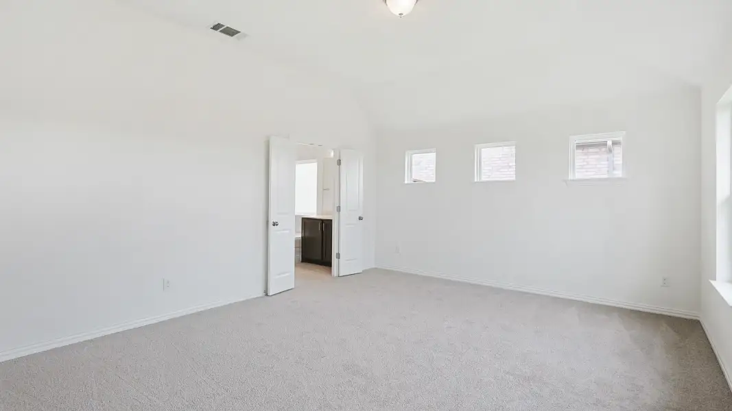 *Photos may not be of actual home. Photos may be of similar home/floorplan if home is under construction