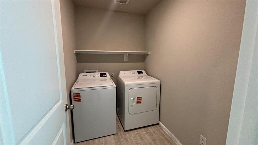 Close-up of interior finishes inside a home in Highlands at Chapel Creek, Fort Worth (Image 9). Close-up of interior finishes inside a home in Highlands at Chapel Creek, Fort Worth (Image 9).