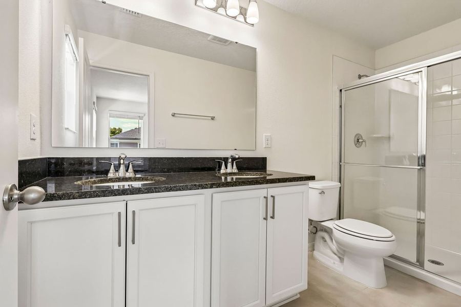 Furnished interior view inside a new home in Reserve at Forest Lake Townhomes, Lake Wales (Image 9).
