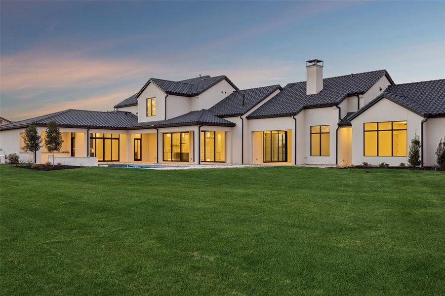 Exterior details and patio area of a home in , Bartonville (Image 30).