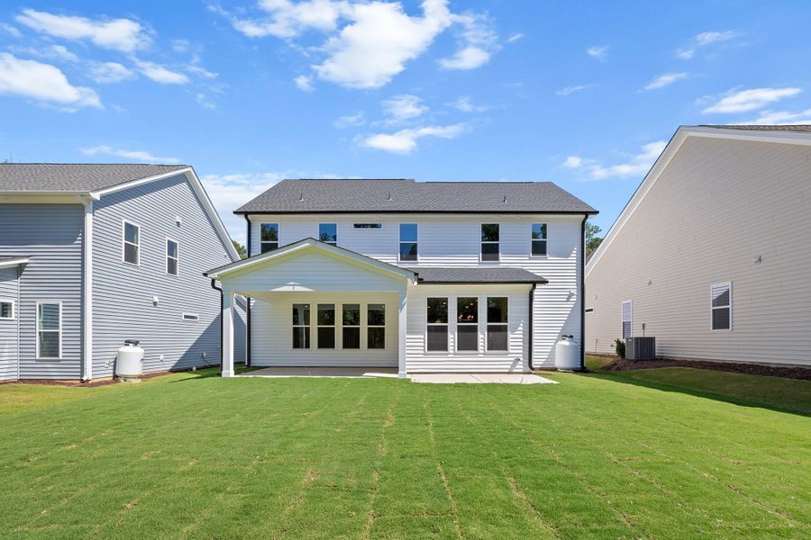 Representative exterior details of a home built from the The Whitley by RobuckHomes in Kennebec Crossing, Angier (Image 65). Representative exterior details of a home built from the The Whitley by RobuckHomes in Kennebec Crossing, Angier (Image 65).